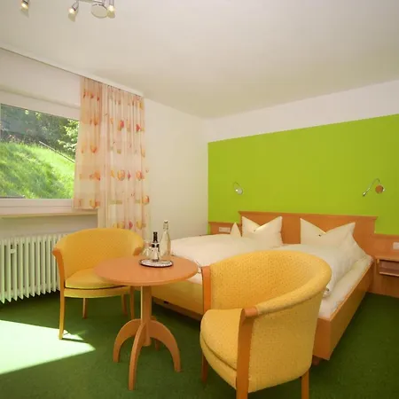 Gastehaus Weiss 3*
