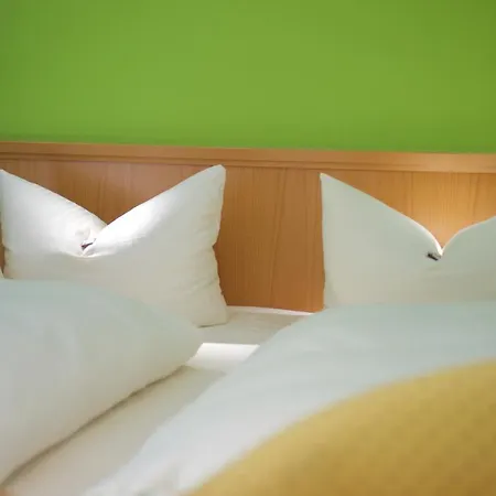Gastehaus Weiss Guest house