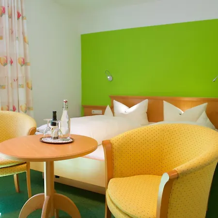 Gastehaus Weiss 3*